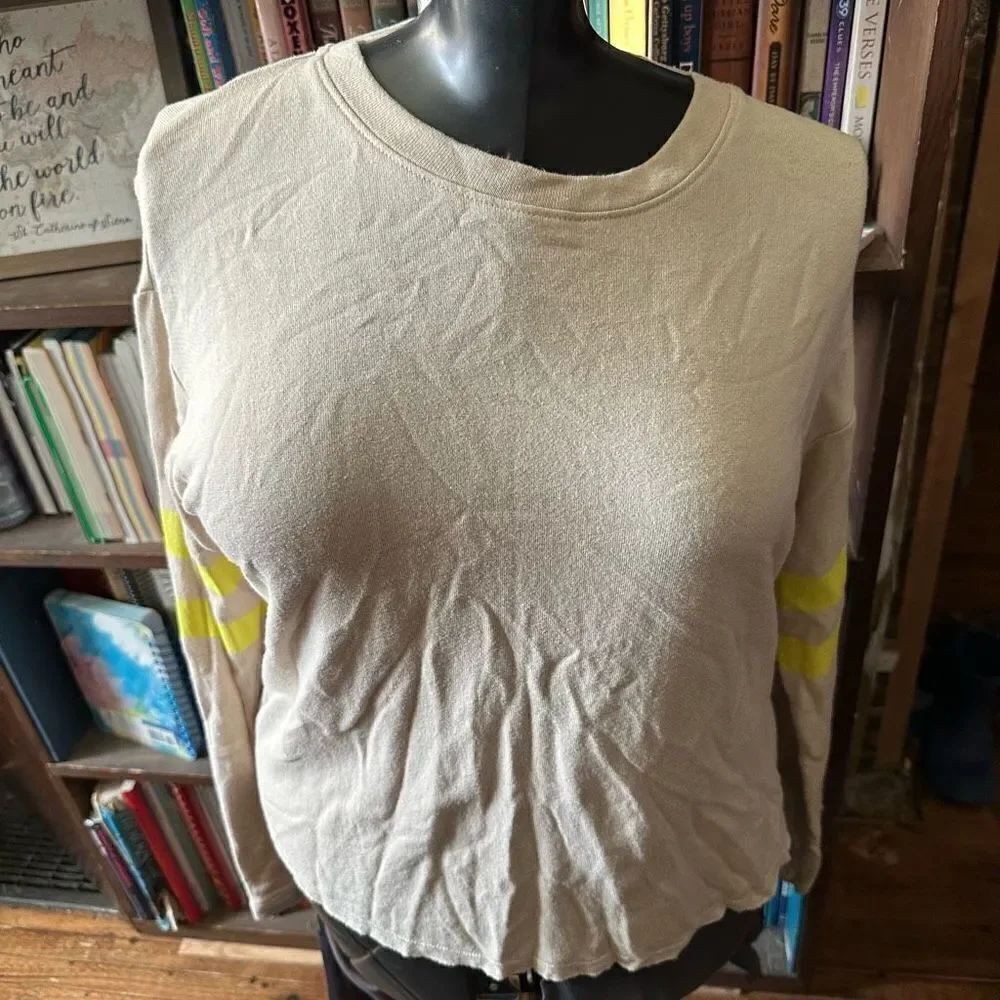 Sundry for Evereve tan yellow striped sleeve 0/XS jersey sweatshirt